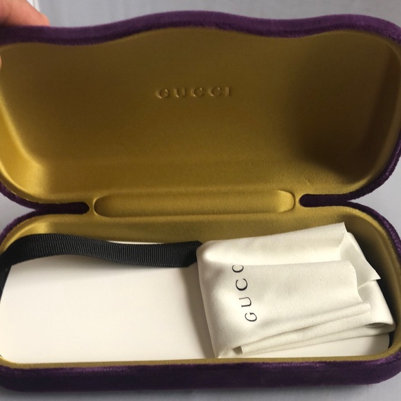 Gucci Black Sunglasses with Purple Case - Picture 6 of 9